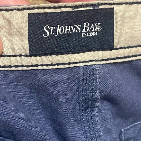 St. John's Bay Cargo Shorts Cotton Comfort Stretch Pockets Blue Mens Size 38 - Picture 3 of 6